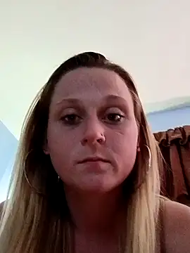 Queen2454 online show from April 24, 10:17 am