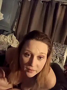 Queen2454 online show from February 12, 1:27 am