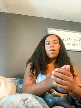 Snapshot of nicolette356 chatting on October 10, 3:02 pm nicolette356 online show from October 10, 3:02 pm