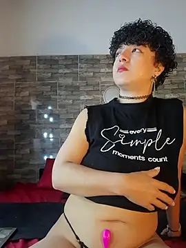 Snapshot of MysterySexx chatting on June 30, 7:03 pm MysterySexx online show from June 30, 7:03 pm