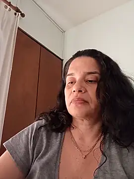 Snapshot of MoritaSalvaj chatting on October 2, 1:03 pm MoritaSalvaj online show from October 2, 1:03 pm