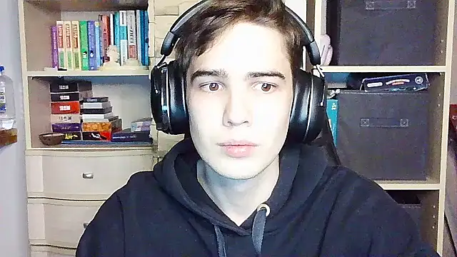 Snapshot of _Chris_Next_Door_ chatting on October 1, 4:00 pm  Chris Next Door  online show from October 1, 4:00 pm