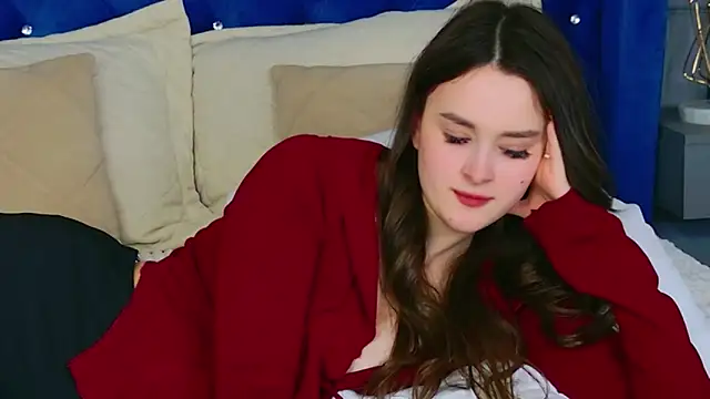 EvaSwen online show from March 27, 8:32 pm