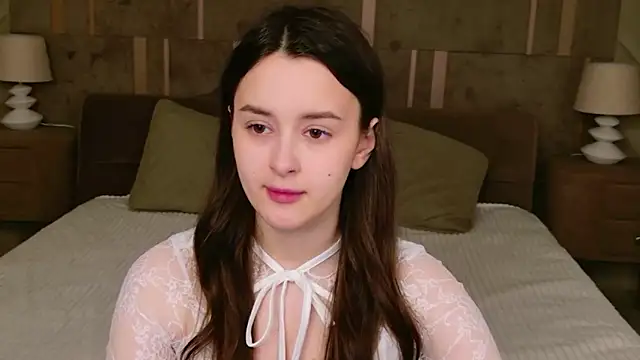 EvaSwen online show from March 29, 5:36 pm