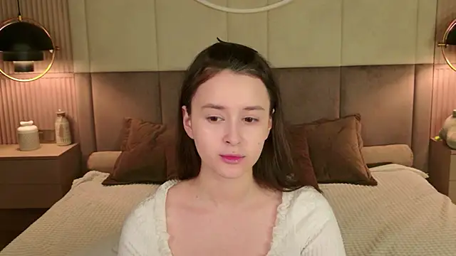 EvaSwen online show from April 14, 4:01 pm