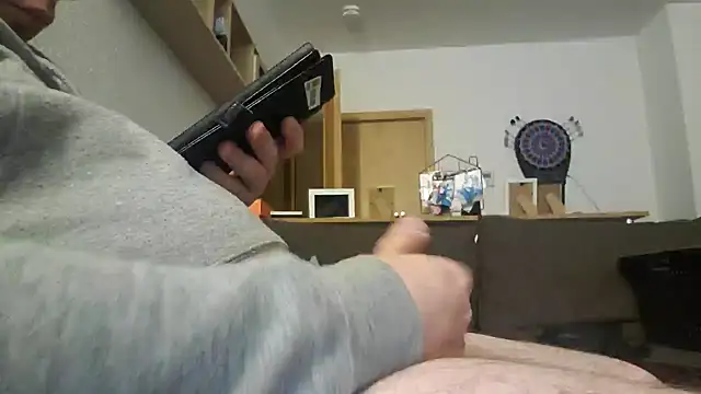 Snapshot of stivi2526 chatting on October 26, 5:35 pm stivi2526 online show from October 26, 5:35 pm