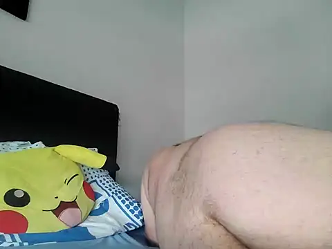 stivi2526 online show from May 13, 5:47 am
