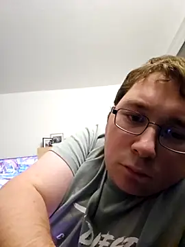 Snapshot of stivi2526 chatting on September 29, 8:36 pm stivi2526 online show from September 29, 8:36 pm