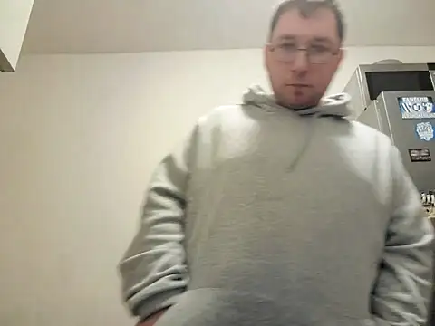 Snapshot of stivi2526 chatting on November 23, 6:29 pm stivi2526 online show from November 23, 6:29 pm