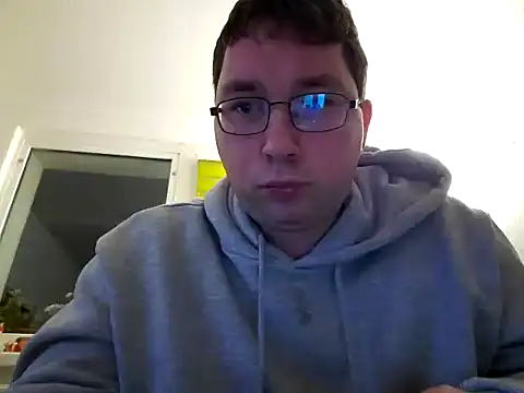 Snapshot of stivi2526 chatting on November 24, 10:43 pm stivi2526 online show from November 24, 10:43 pm