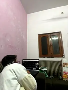 your crush 2 online show from January 19, 9:13 am