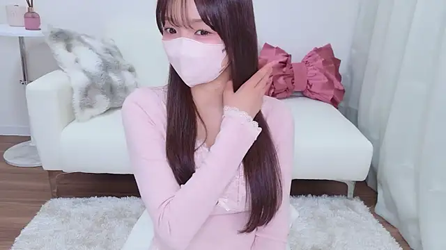 Seira  nn online show from March 6, 4:40 am