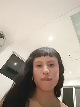 celesteyorucso1 online show from May 21, 8:01 am