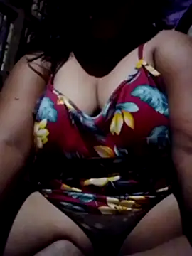 Snapshot of clisexmebbxxx chatting on September 28, 8:05 pm clisexmebbxxx online show from September 28, 8:05 pm