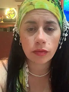 Snapshot of Amarteverdaderamente chatting on October 23, 1:59 am Amarteverdaderamente online show from October 23, 1:59 am