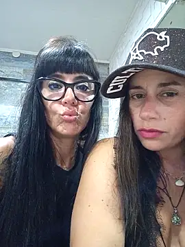 Amarteverdaderamente online show from March 15, 1:45 am