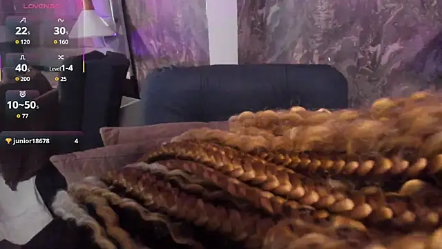 Snapshot of Fenty_melo chatting on December 14, 5:02 am Fenty melo online show from December 14, 5:02 am