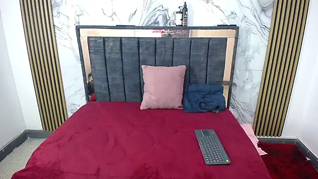 genesis and alex online show from January 16, 10:36 pm