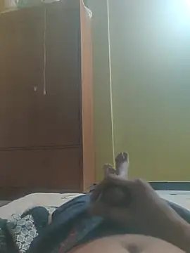 Hhhggghrrr3219 online show from February 24, 6:42 pm