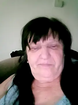 Apeesynka55211 online show from April 8, 4:08 pm