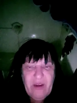 Apeesynka55211 online show from December 4, 9:08 am