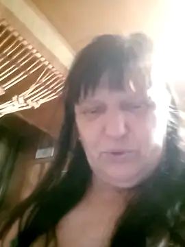 Apeesynka55211 online show from May 6, 6:56 pm