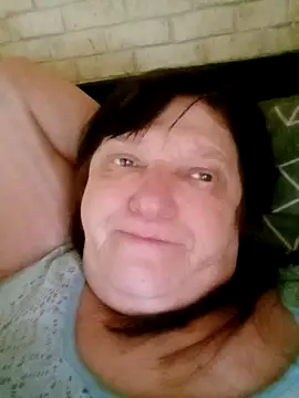 Apeesynka55211 online show from April 22, 5:14 am