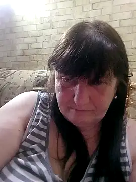 Apeesynka55211 online show from April 15, 7:58 pm