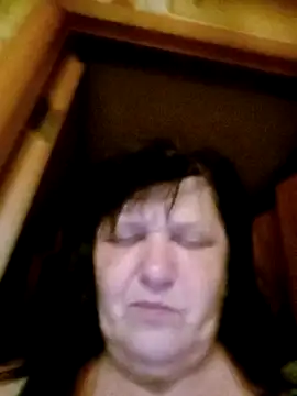 Apeesynka55211 online show from May 26, 2:09 am