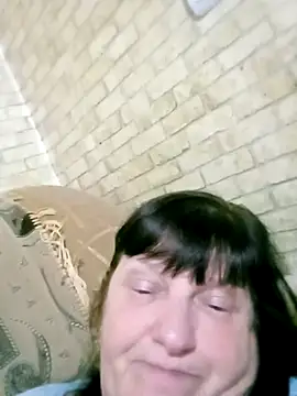 Snapshot of Apeesynka55211 chatting on October 28, 6:51 pm Apeesynka55211 online show from October 28, 6:51 pm