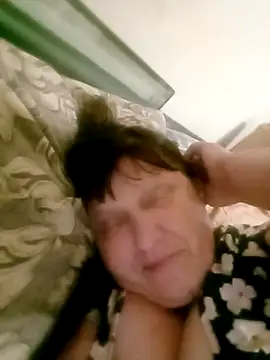 Snapshot of Apeesynka55211 chatting on October 29, 7:35 pm Apeesynka55211 online show from October 29, 7:35 pm