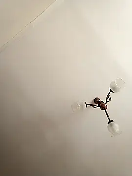 Snapshot of Apeesynka55211 chatting on February 14, 10:37 am Apeesynka55211 online show from February 14, 10:37 am