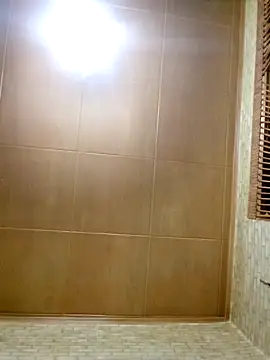 Snapshot of Apeesynka55211 chatting on October 30, 6:05 pm Apeesynka55211 online show from October 30, 6:05 pm