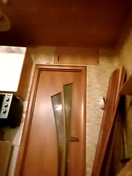 Snapshot of Apeesynka55211 chatting on November 30, 8:15 am Apeesynka55211 online show from November 30, 8:15 am