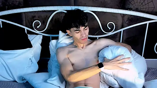 JaremyHarris online show from October 28, 3:55 pm