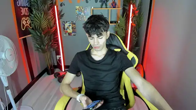 JaremyHarris online show from October 11, 10:27 am