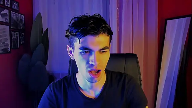 JaremyHarris online show from November 27, 8:53 pm