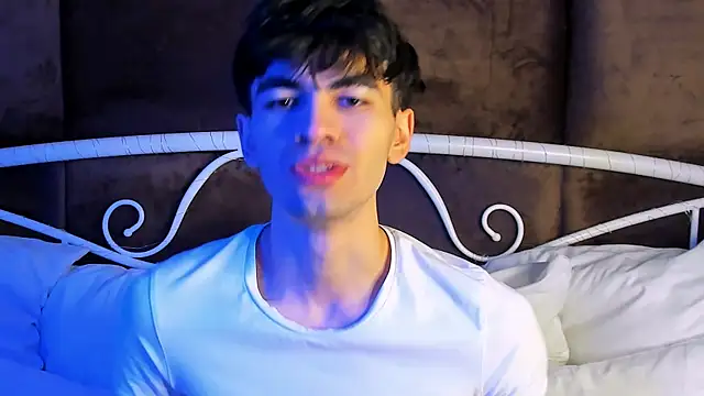 JaremyHarris online show from November 22, 9:02 pm