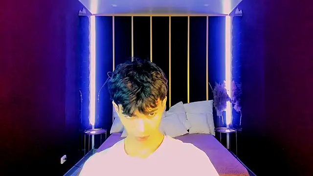 JaremyHarris online show from October 16, 10:34 am