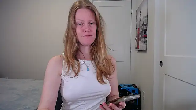 naughtyfox89 online show from March 15, 10:06 pm