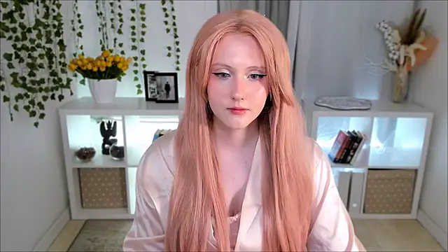 DelilahTaylor online show from May 7, 9:29 pm