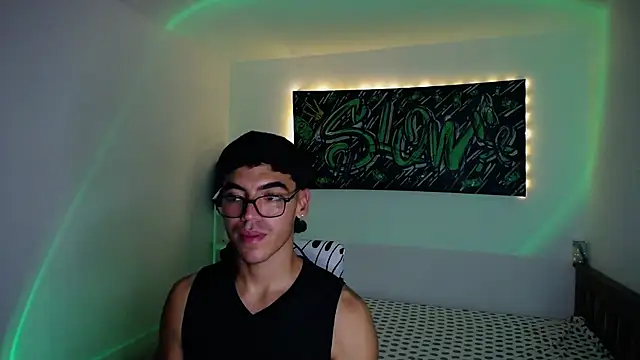 candyhunter online show from March 10, 3:32 am