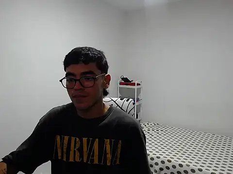 candyhunter online show from March 7, 3:02 am