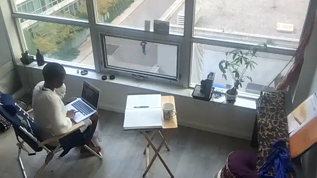 tia   fox online show from October 29, 8:19 pm