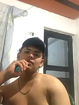 Snapshot of JUAN_SEXI_BOY20 chatting on October 12, 5:31 am JUAN SEXI BOY20 online show from October 12, 5:31 am