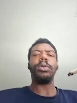 Snapshot of MrBigDickShow chatting on September 30, 1:39 pm MrBigDickShow online show from September 30, 1:39 pm