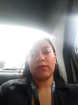 Snapshot of Sexy_Nayra_outdoors chatting on October 17, 9:49 pm Sexy Nayra outdoors online show from October 17, 9:49 pm