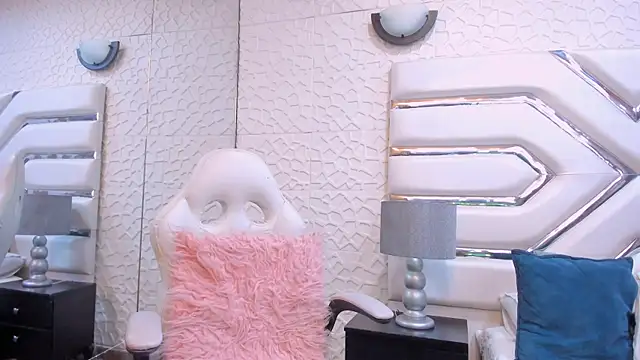 Snapshot of AriannaCooperr chatting on October 2, 3:26 pm AriannaCooperr online show from October 2, 3:26 pm