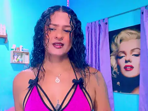 horny val  online show from October 9, 3:29 am