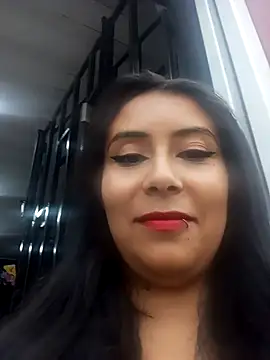 SexyDolly777 online show from November 27, 8:53 pm